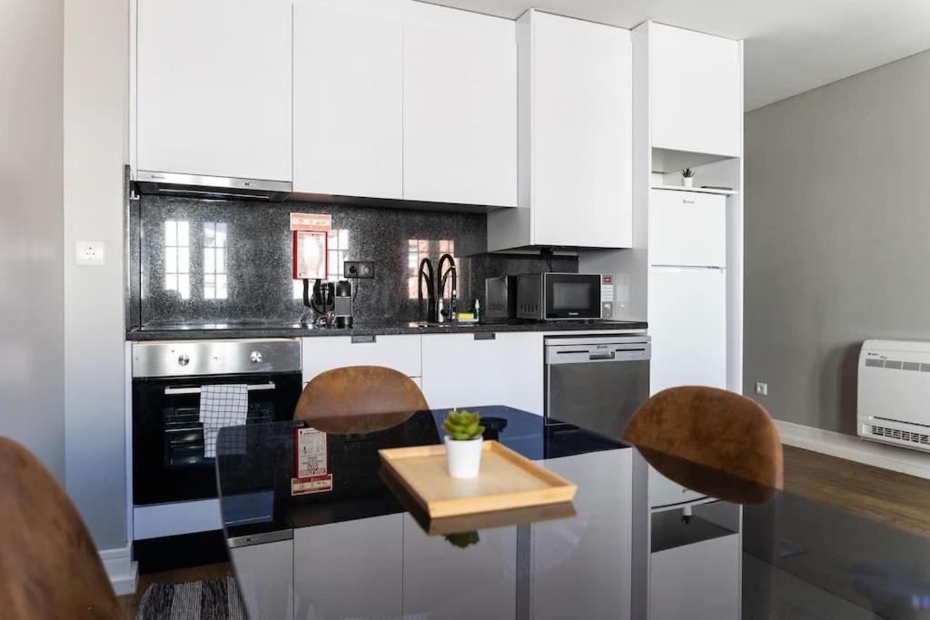 Ardosia Apartment